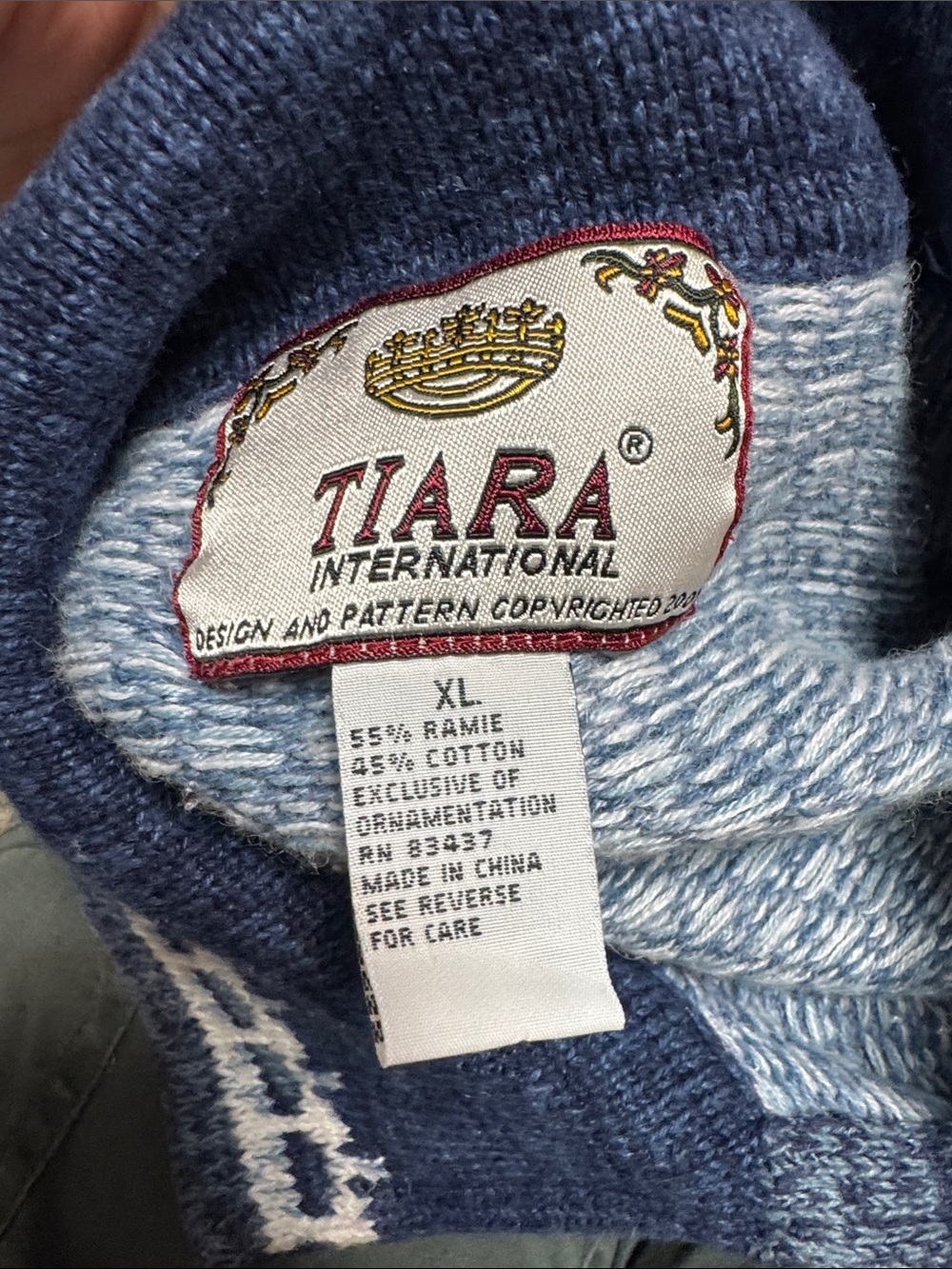 Tiara international winter sweater cardigan XL - Picture 3 of 3